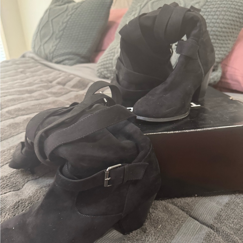 Torrid Black Strappy Heeled Boots - Picture 3 of 4